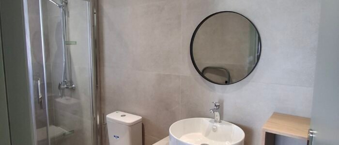 Almira ground floor bathroom