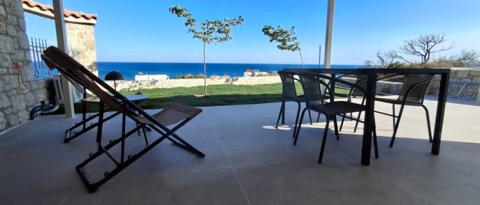 Almira ground floor veranda